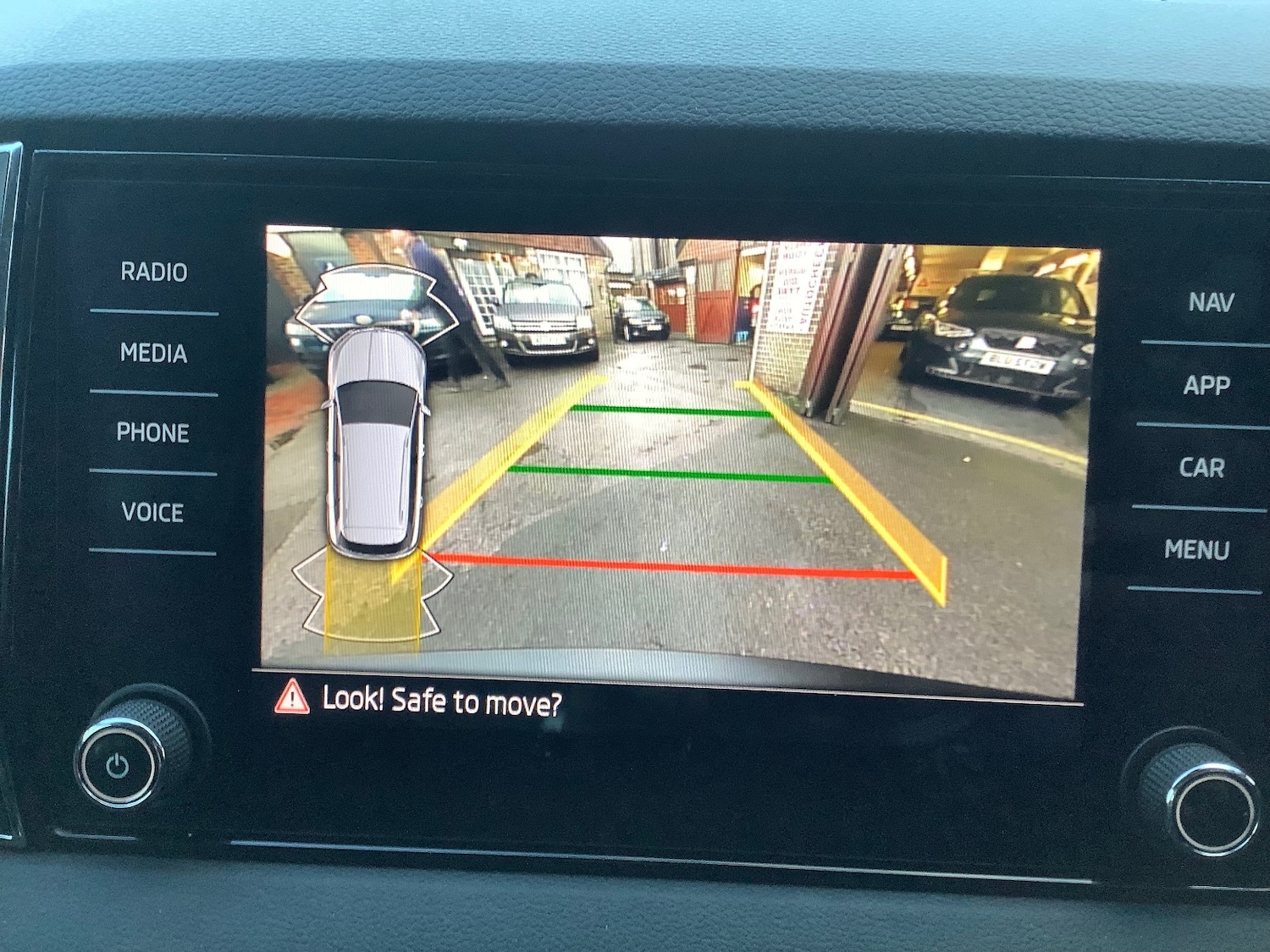 Used Skoda Karoq 2024 for sale - 76796362: Photo 26