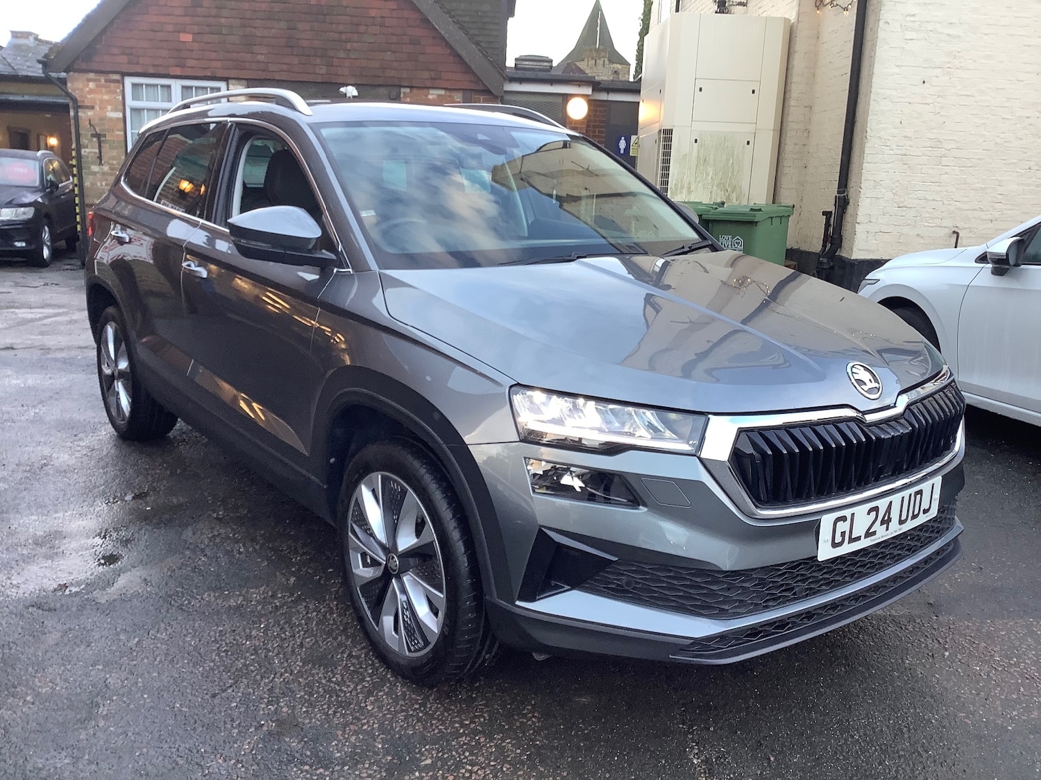 Used Skoda Karoq 2024 for sale - 76796362: Photo 5