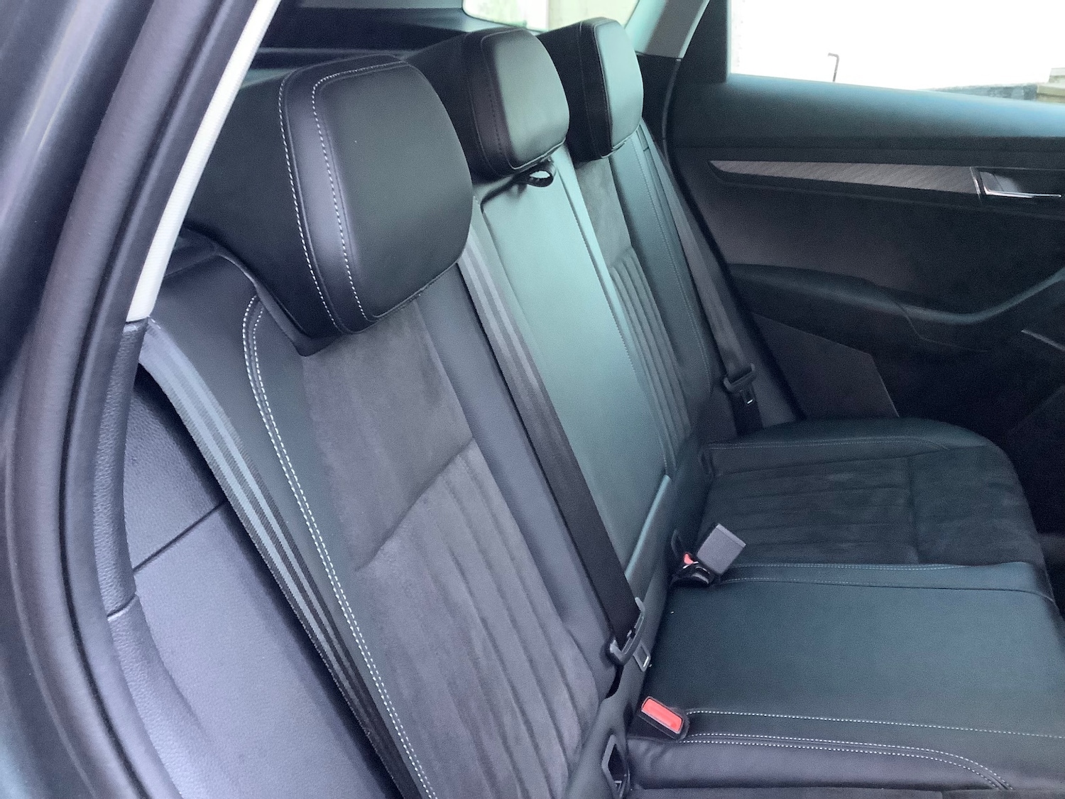 Used Skoda Karoq 2024 for sale - 76796362: Photo 8