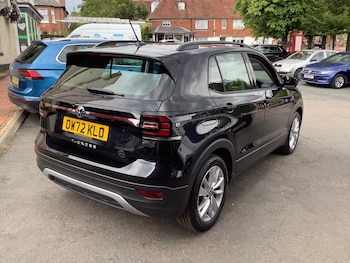 Used Volkswagen T-Cross 2023 for sale - 79147117: Photo