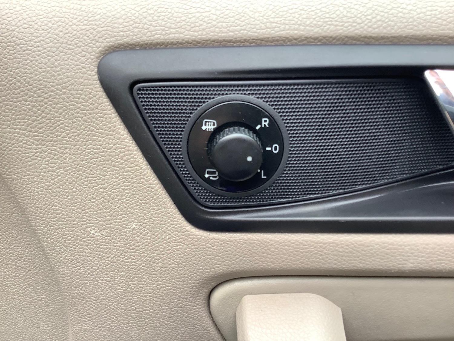 Used Skoda Yeti 2014 for sale - 76442091: Photo 12