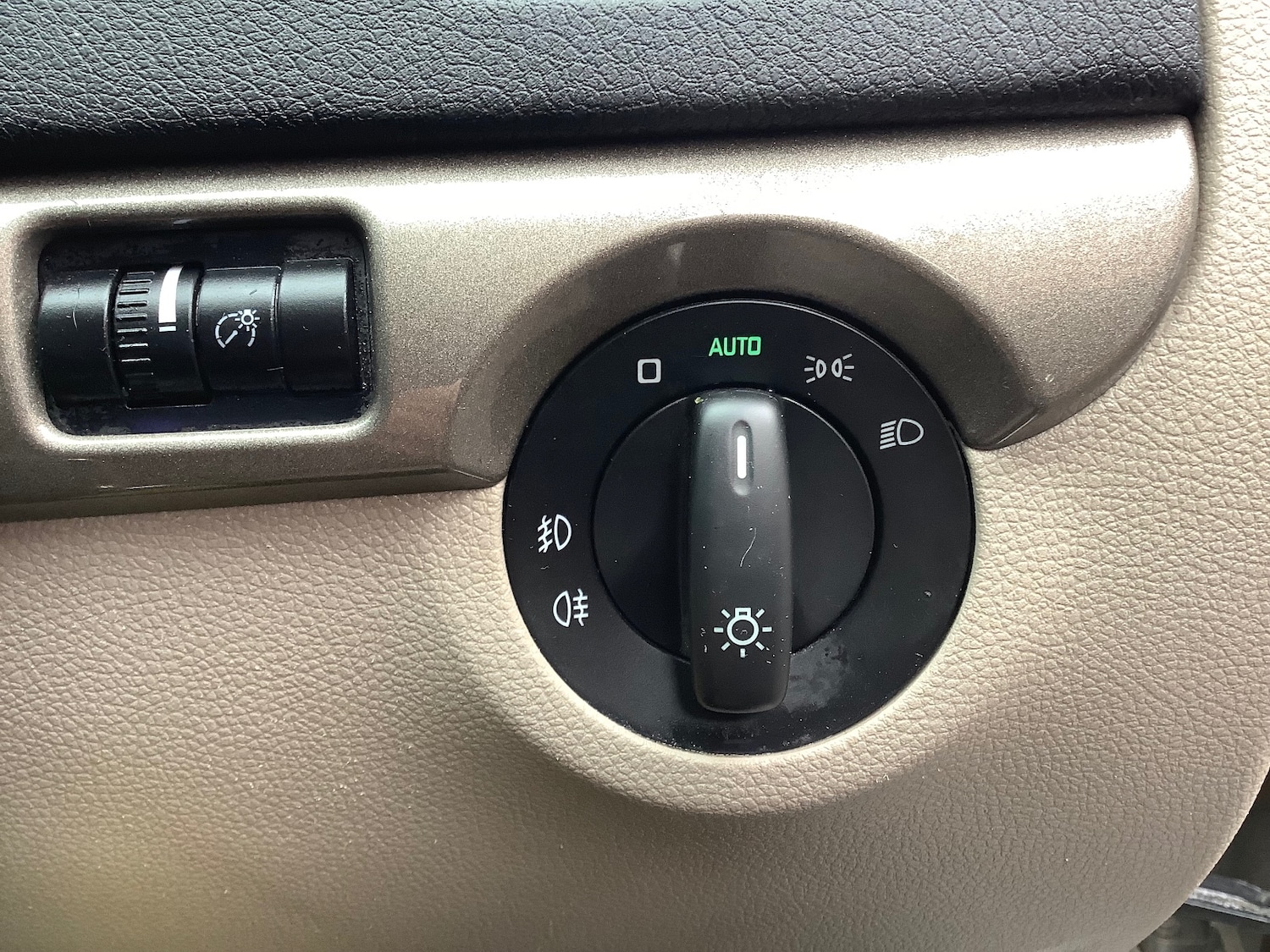 Used Skoda Yeti 2014 for sale - 76442091: Photo 14