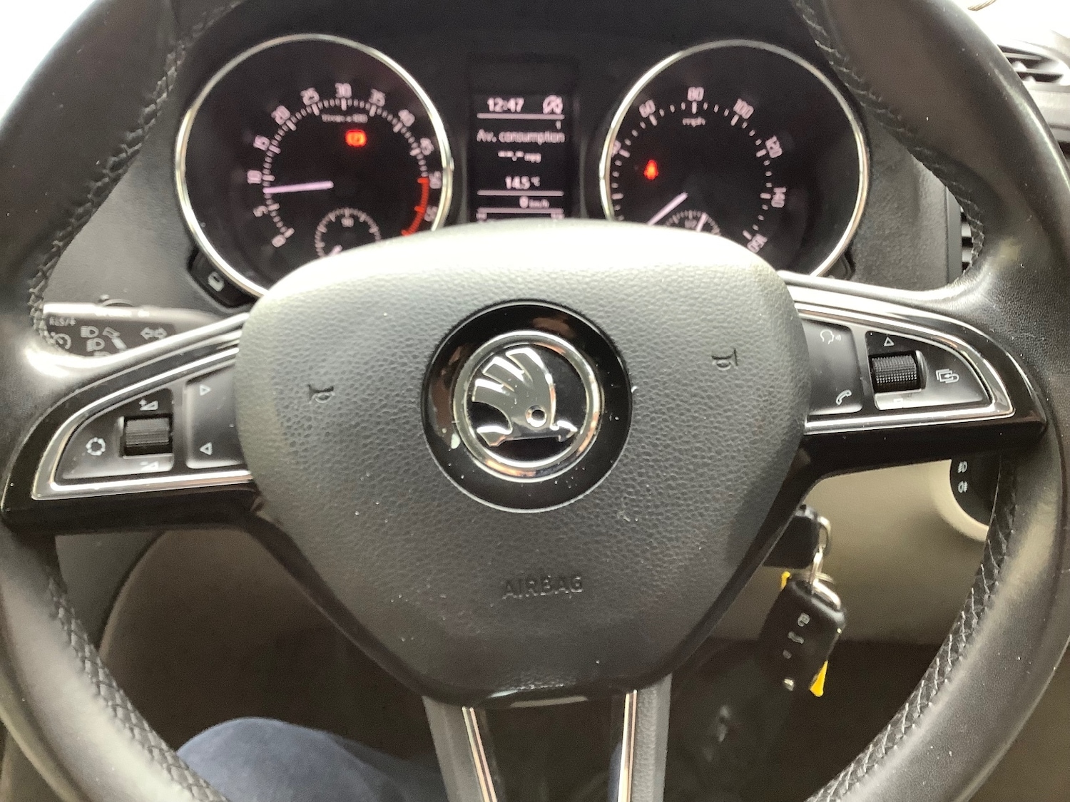 Used Skoda Yeti 2014 for sale - 76442091: Photo 16