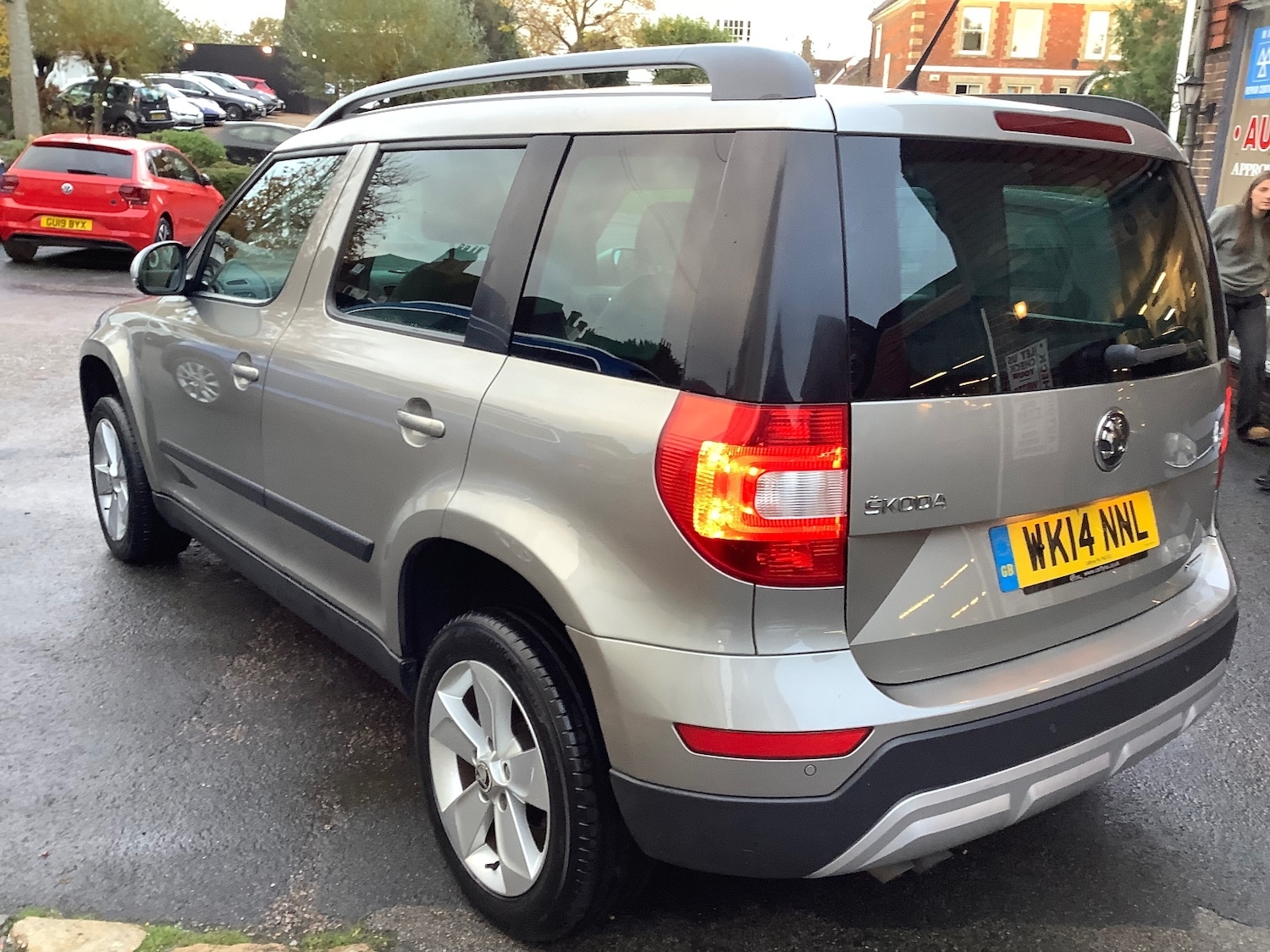 Used Skoda Yeti 2014 for sale - 76442091: Photo 2
