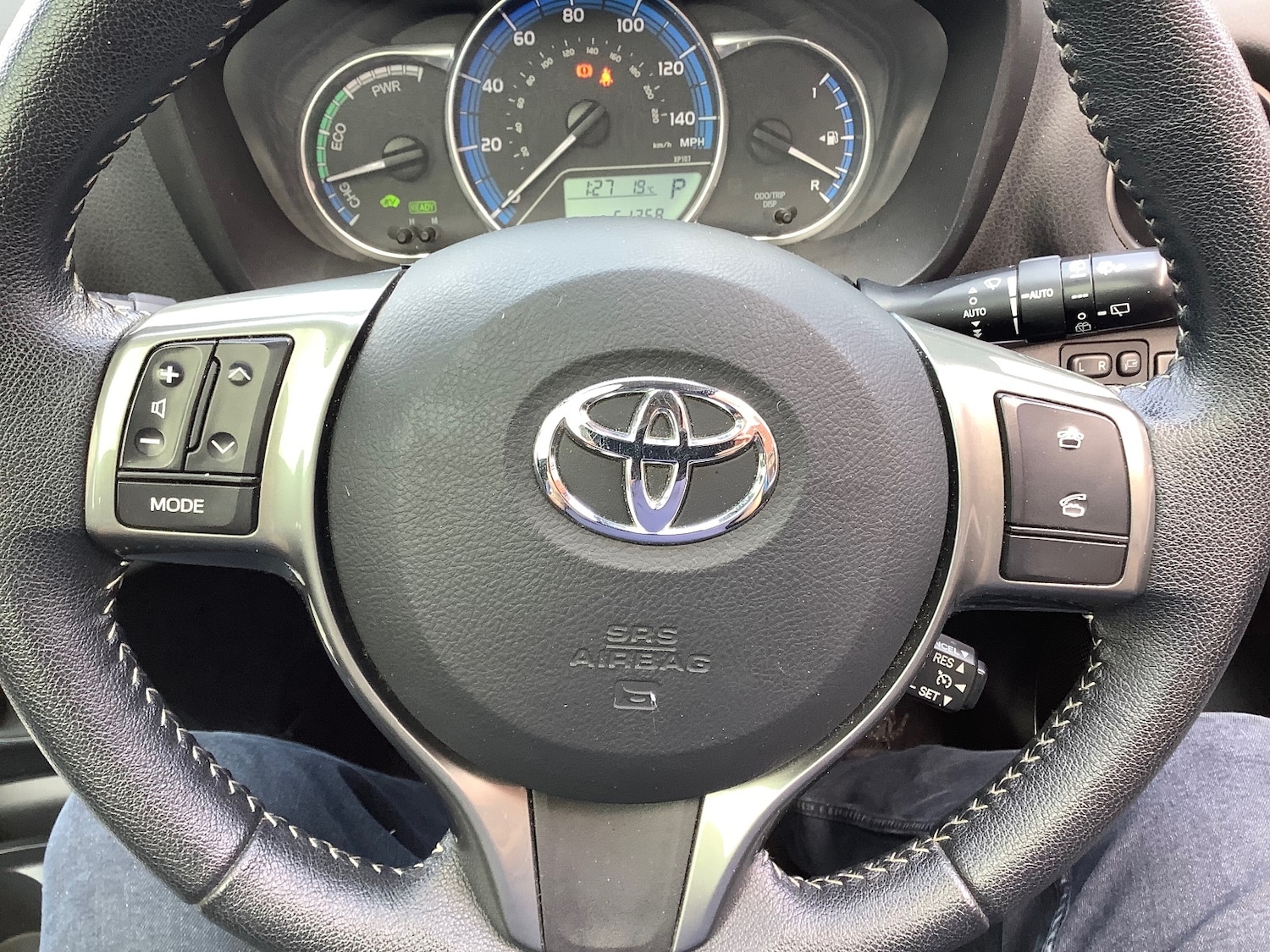 Used Toyota Yaris 2014 for sale - 77630779: Photo 15