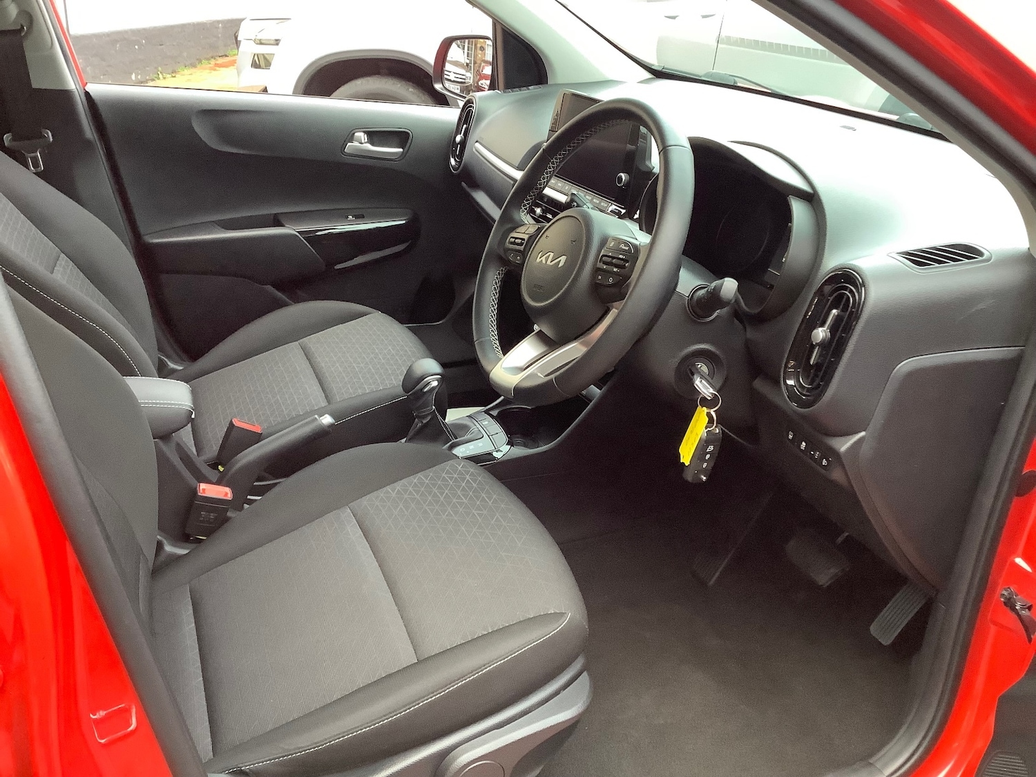 Used Kia Picanto 2022 for sale - 77269335: Photo 10