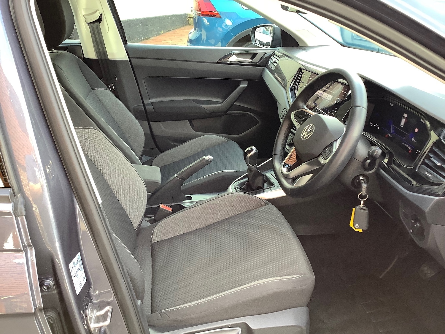 Used Volkswagen Polo 2024 for sale - 76276752: Photo 10