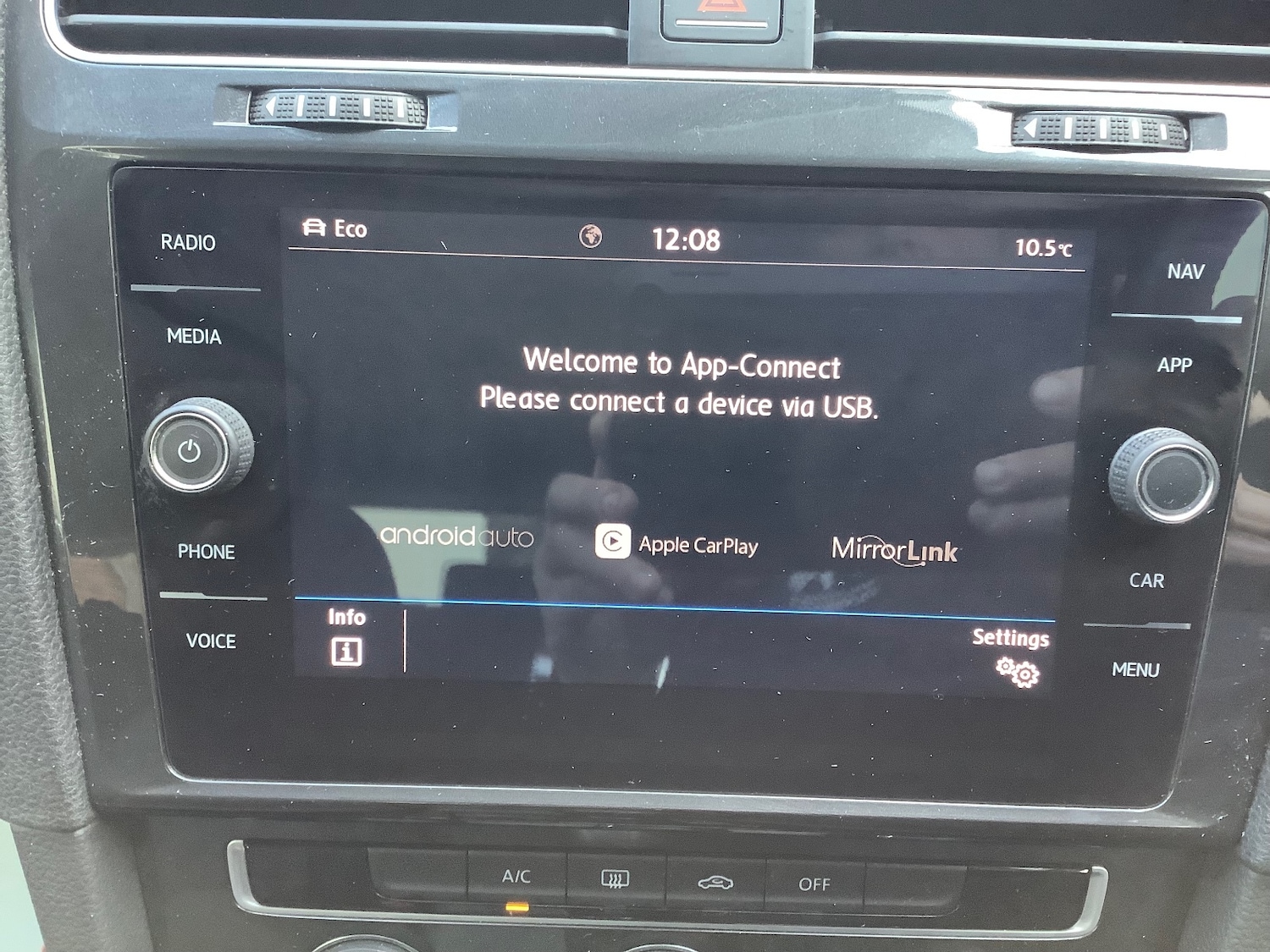 Used Volkswagen Golf 2018 for sale - 77235488: Photo 22