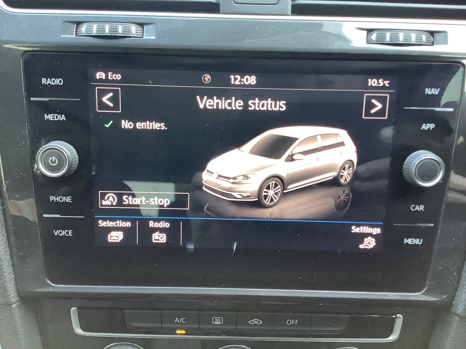 Used Volkswagen Golf 2018 for sale - 77235488: Photo 23