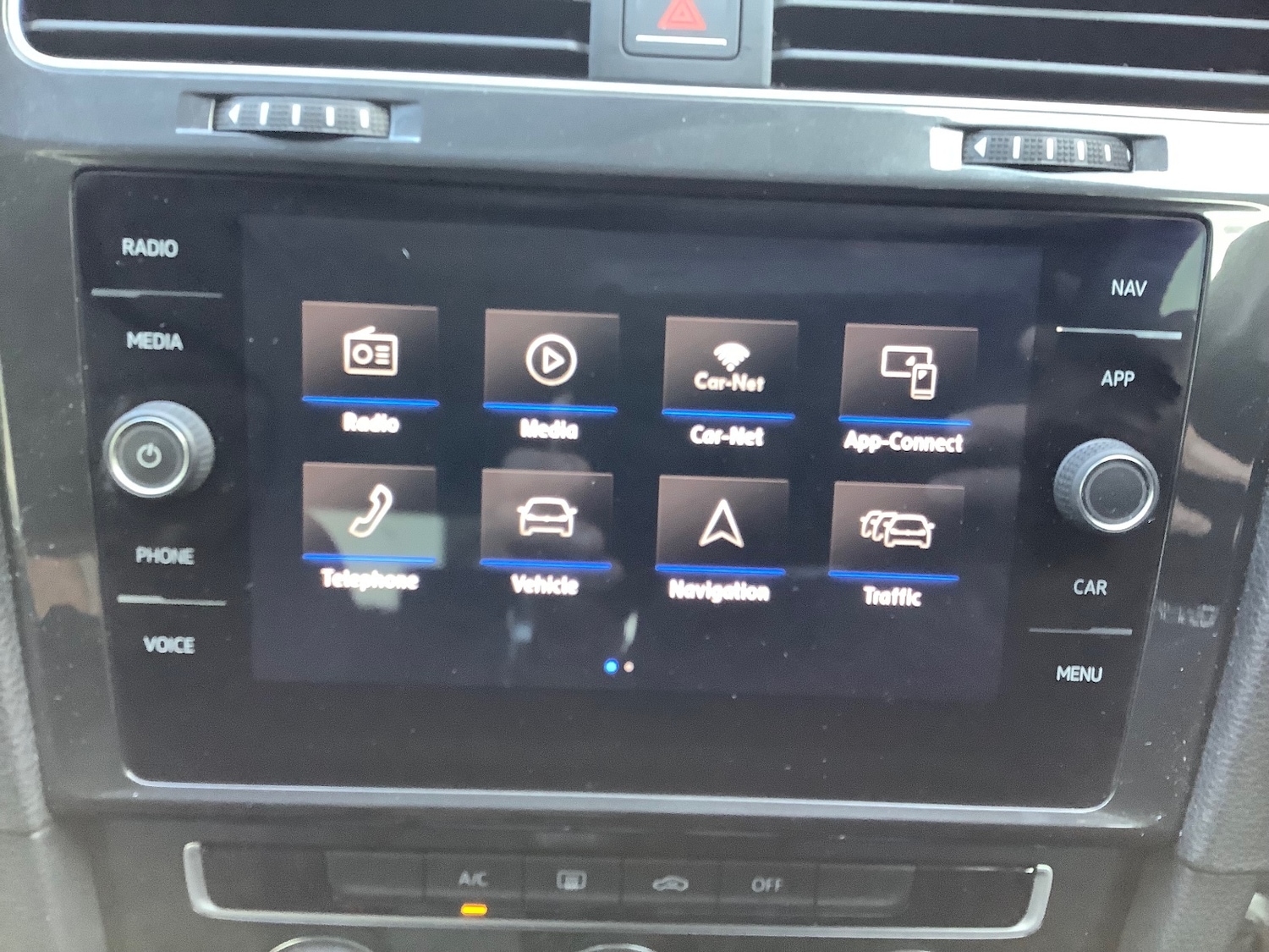 Used Volkswagen Golf 2018 for sale - 77235488: Photo 24