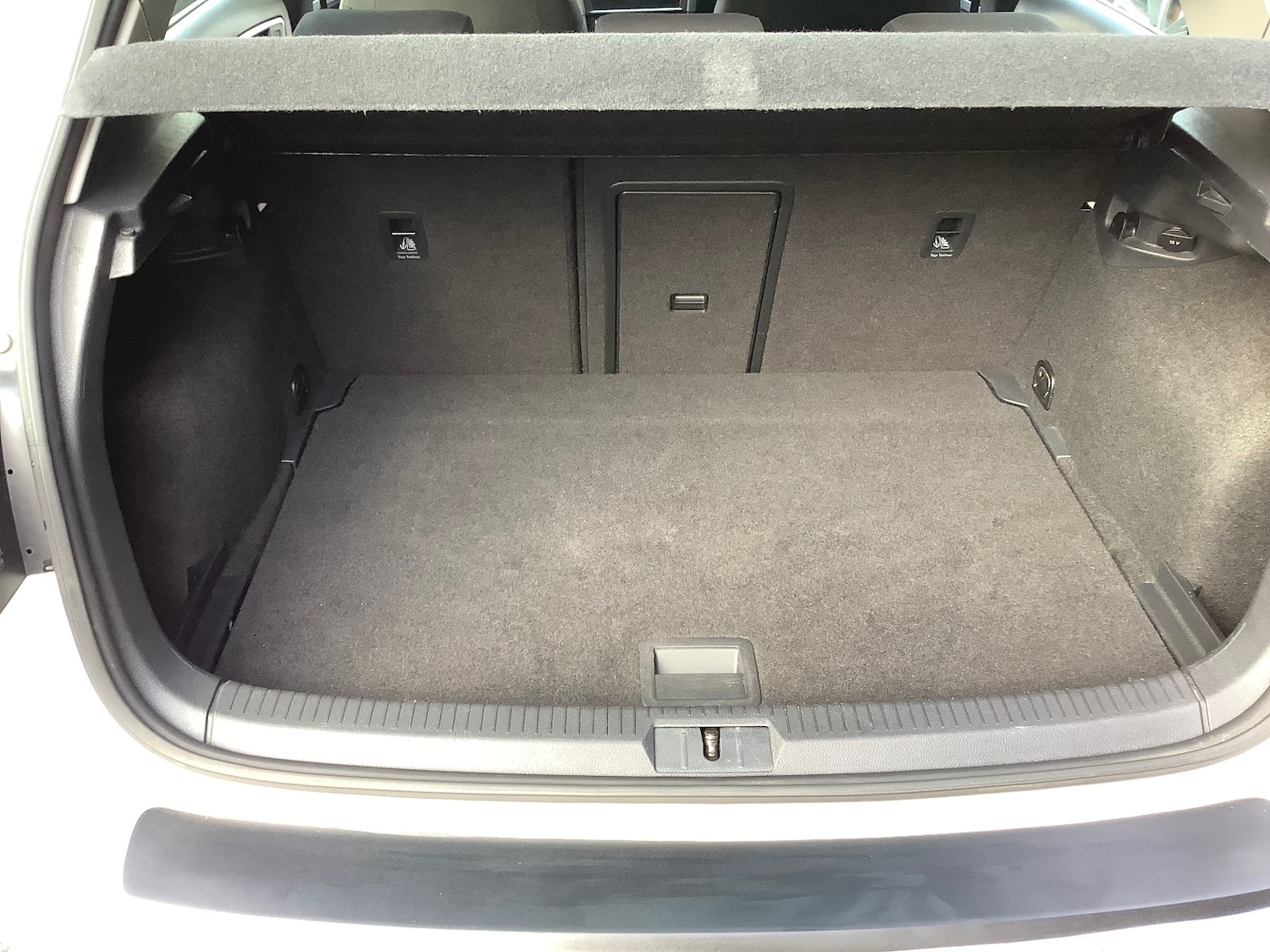 Used Volkswagen Golf 2018 for sale - 77235488: Photo 7