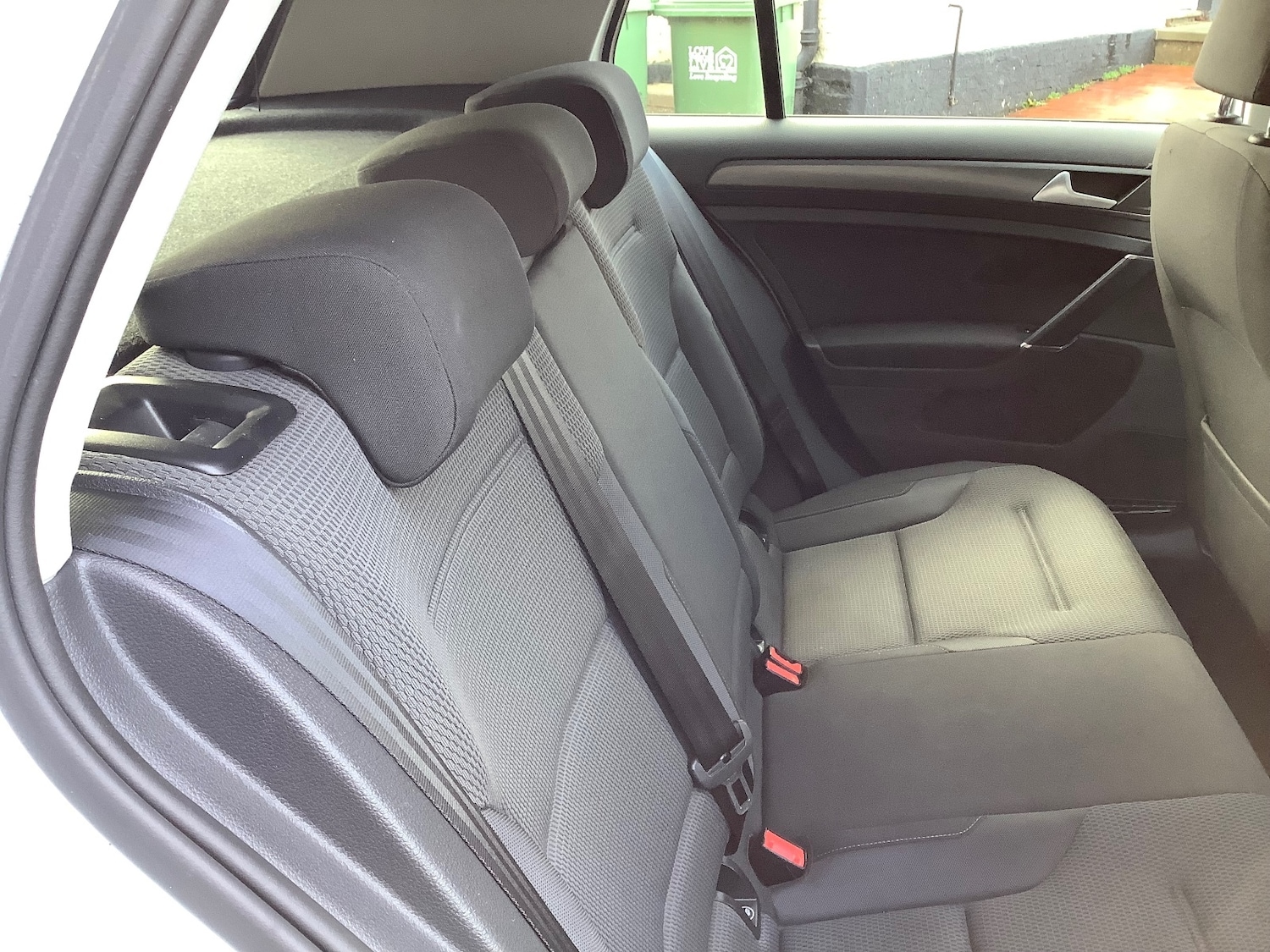 Used Volkswagen Golf 2018 for sale - 77235488: Photo 9