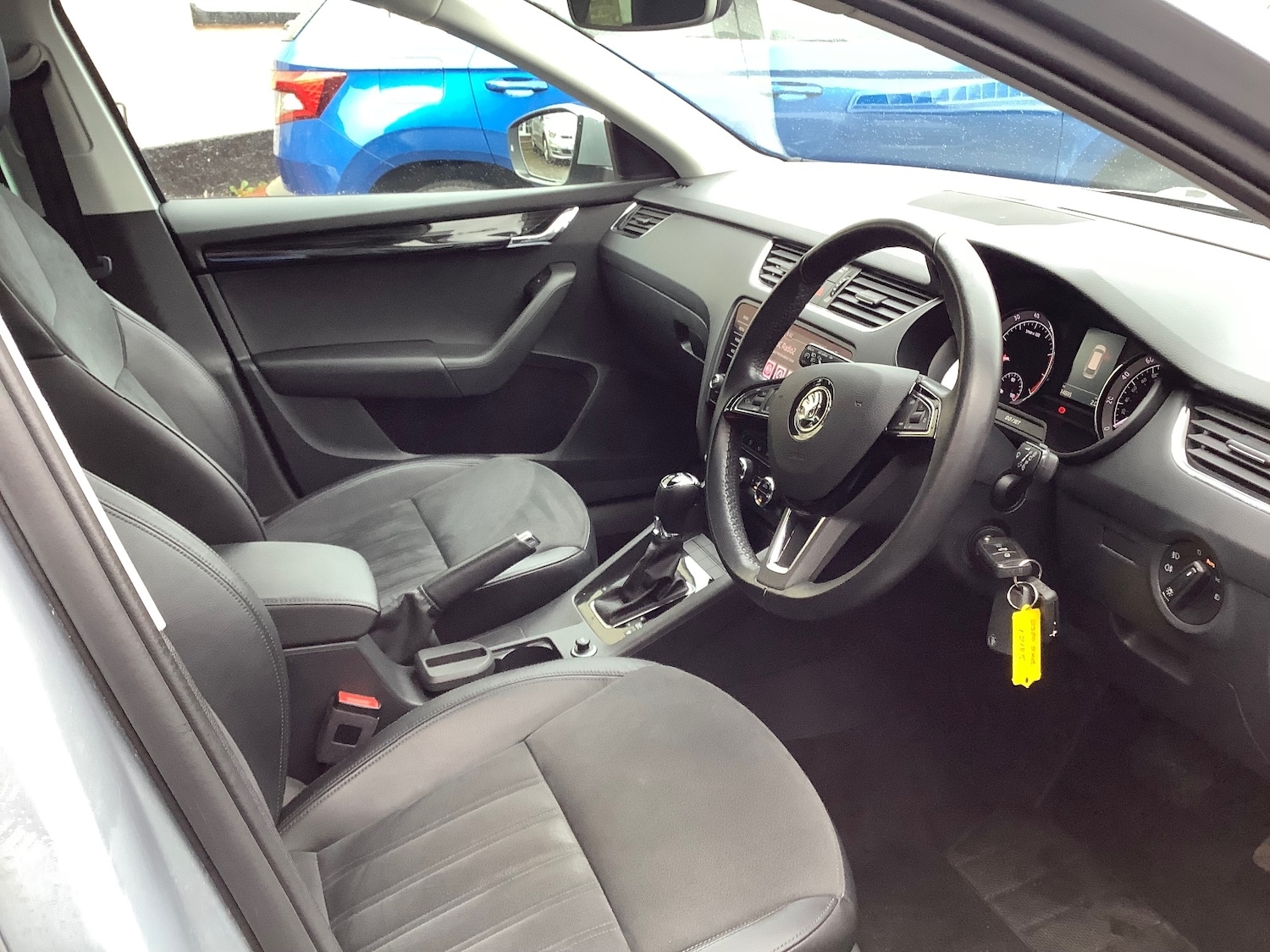 Used Skoda Octavia 2020 for sale - 76567940: Photo 11