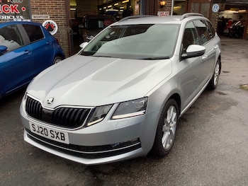 2020 - SE L TSI DSG ESTATE 5-Door