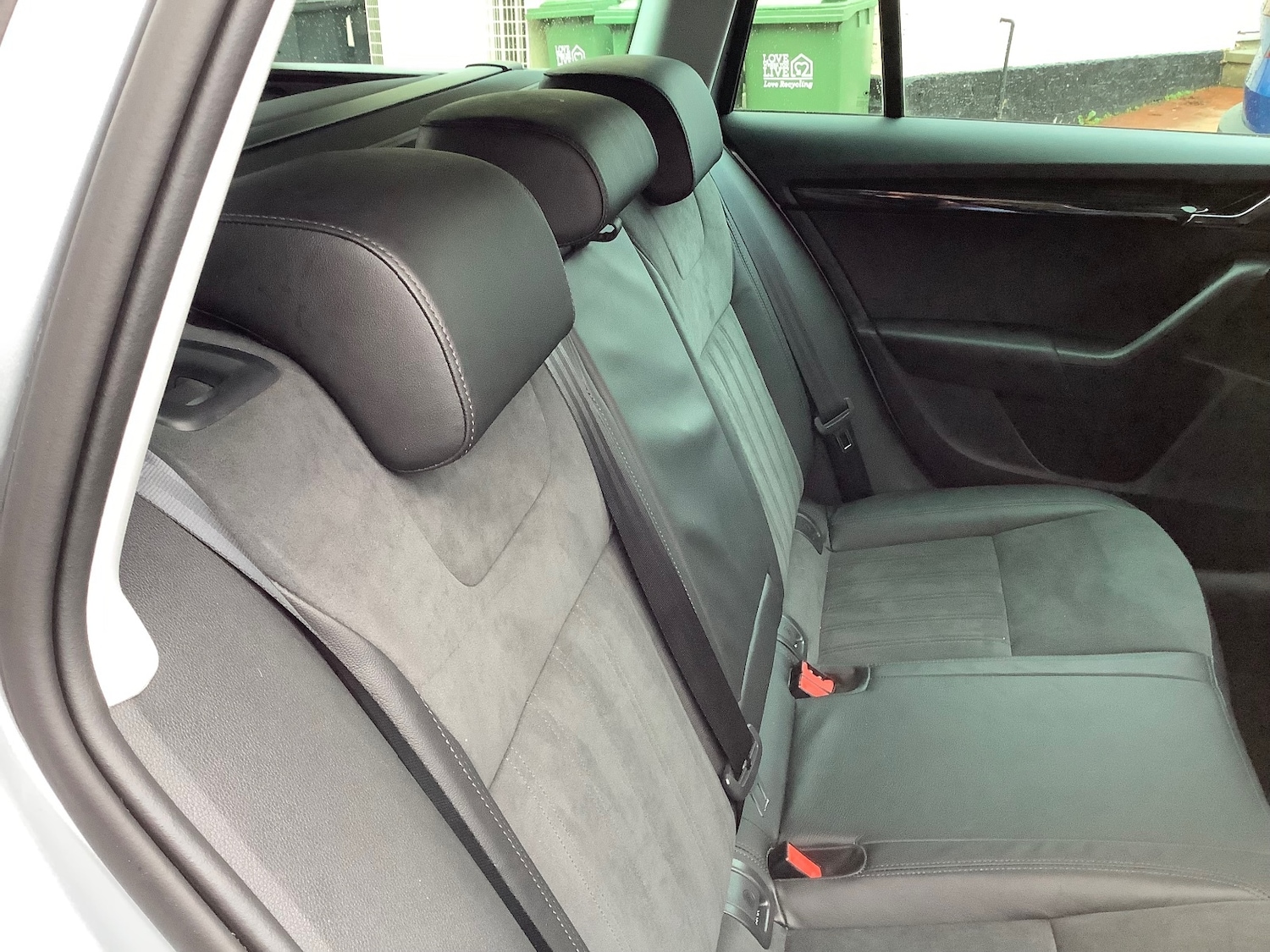 Used Skoda Octavia 2020 for sale - 76567940: Photo 8