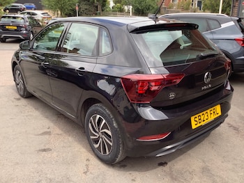 Used Volkswagen Polo 2023 for sale - 79284424: Photo