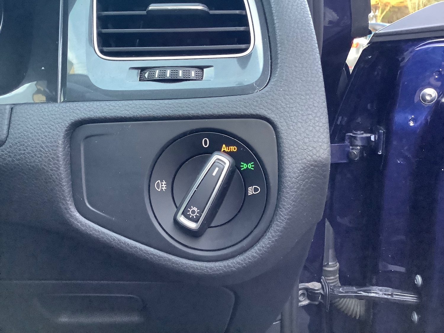 Used Volkswagen Golf 2017 for sale - 77010282: Photo 13