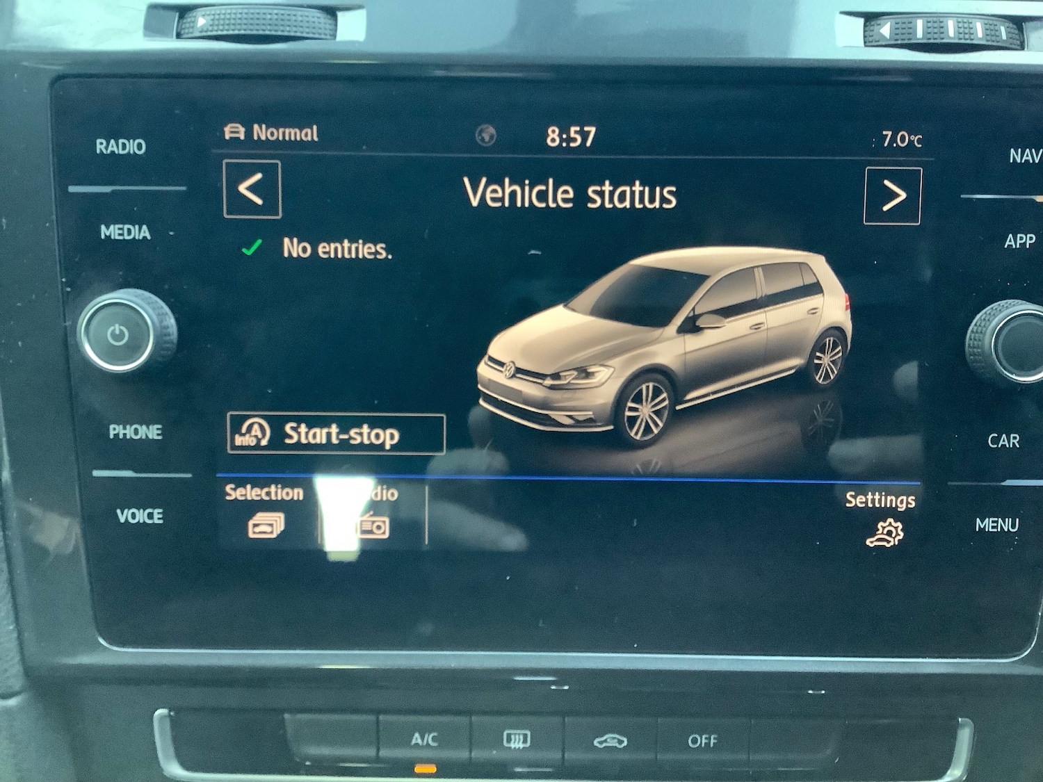 Used Volkswagen Golf 2017 for sale - 77010282: Photo 23