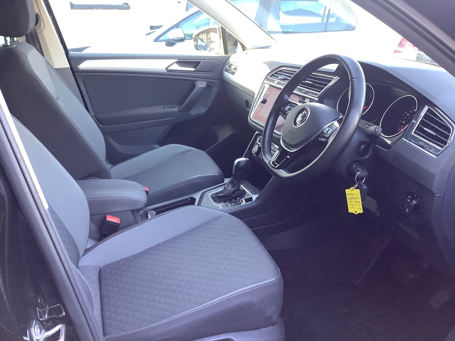 Used Volkswagen Tiguan 2020 for sale - 76749913: Photo 12