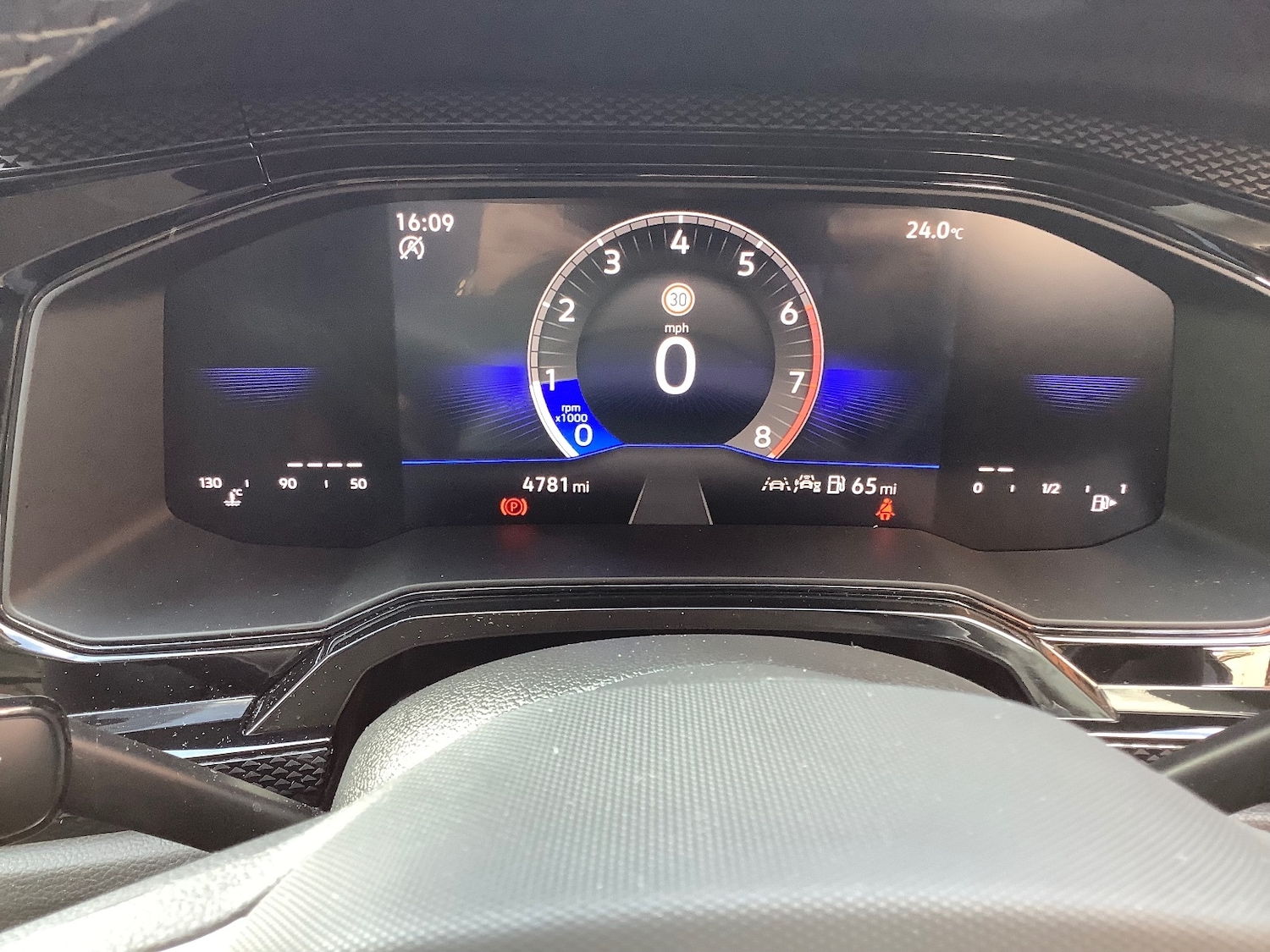 Used Volkswagen Polo 2024 for sale - 77018389: Photo 13