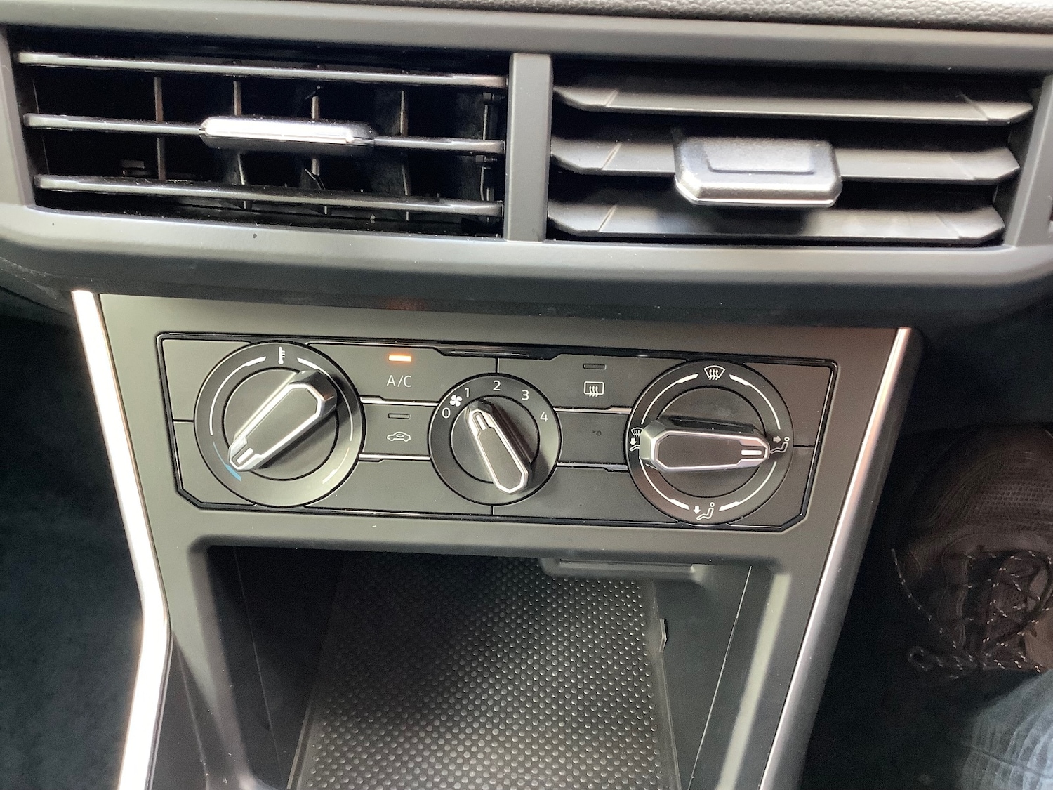 Used Volkswagen Polo 2024 for sale - 77018389: Photo 16