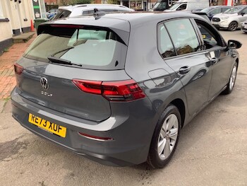 Used Volkswagen Golf 2024 for sale - 77855737: Photo