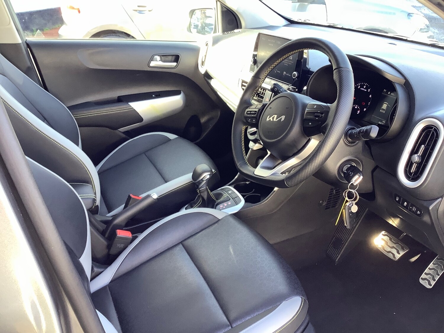 Used Kia Picanto 2022 for sale - 77739995: Photo 10