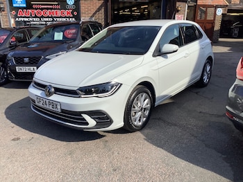 Used Volkswagen Polo 2024 for sale - 79237368: Photo