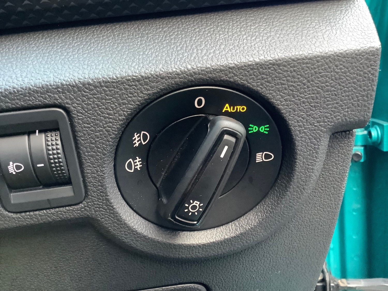 Used Volkswagen T-Cross 2022 for sale - 77442633: Photo 10