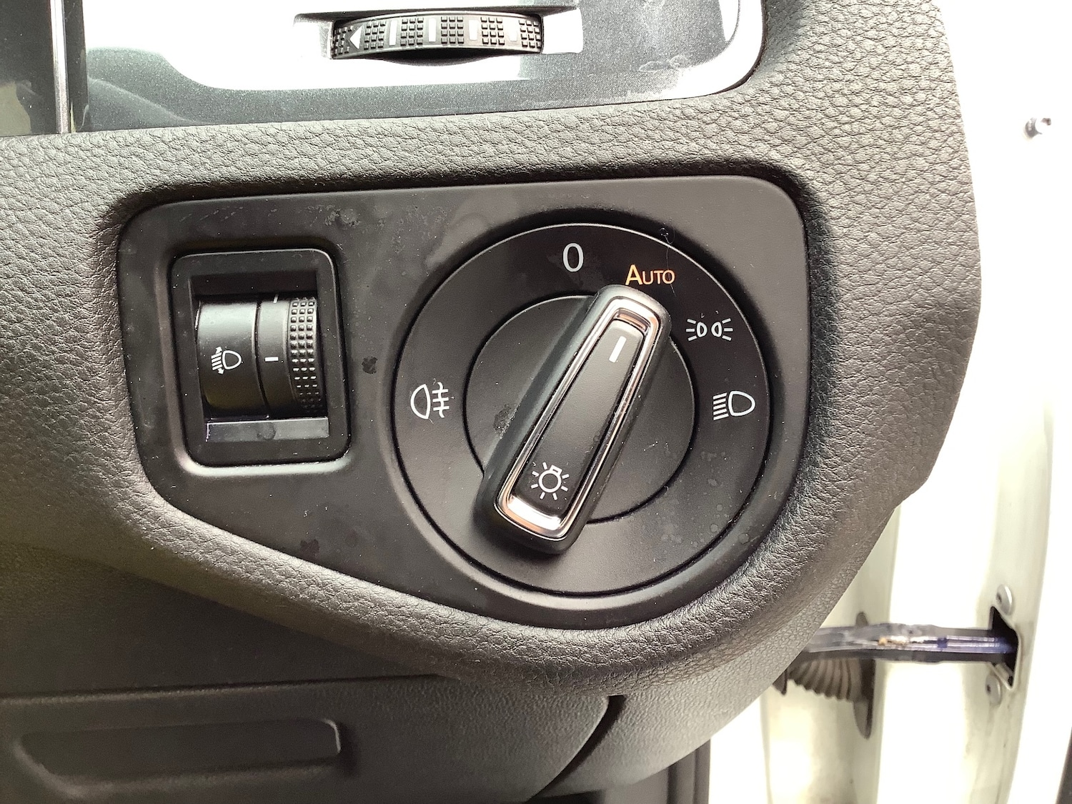 Used Volkswagen Golf 2017 for sale - 76312460: Photo 14