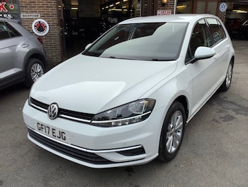2017 - SE NAVIGATION TSI BLUEMOTION TECHNOLOGY 5-Door