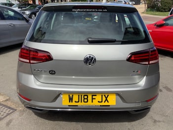 Used Volkswagen Golf 2018 for sale - 78418604: Photo