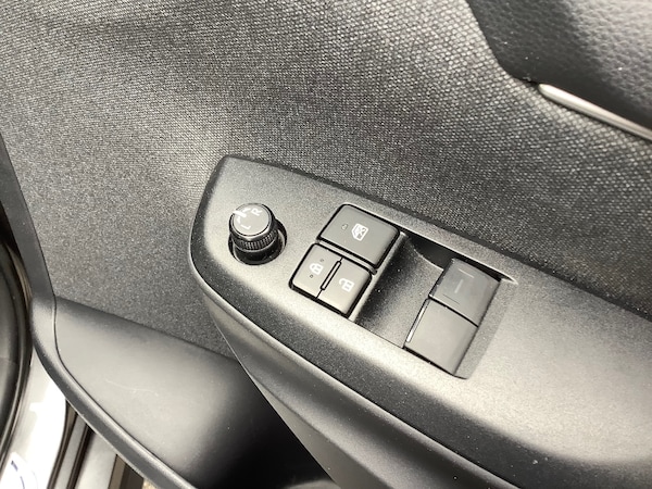 Used Toyota Yaris 2022 for sale - 75664885: Photo 11
