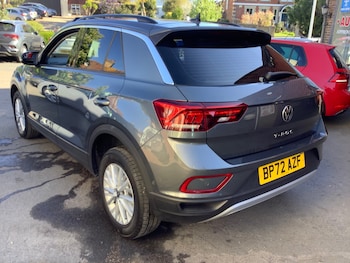 Used Volkswagen T-Roc 2022 for sale - 78463665: Photo