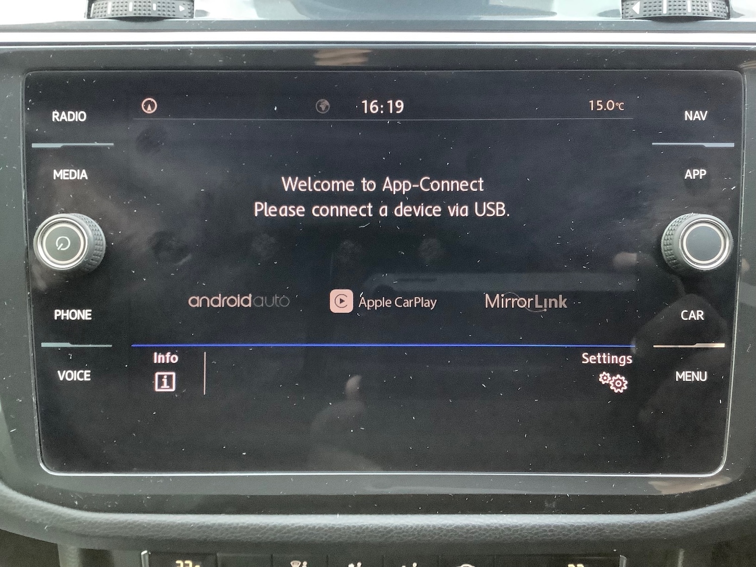 Used Volkswagen Tiguan 2020 for sale - 76544610: Photo 21