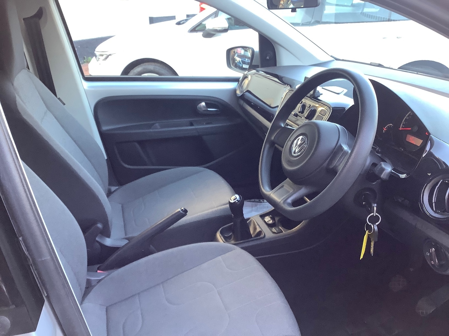 Used Volkswagen up! 2013 for sale - 76749991: Photo 10