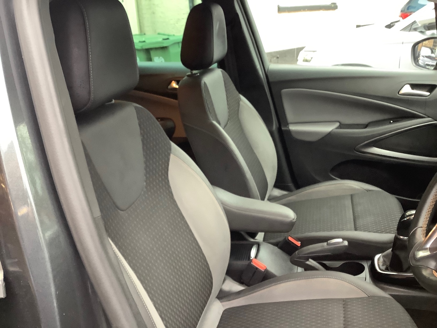 Used Vauxhall Crossland X 2017 for sale - 77050916: Photo 11