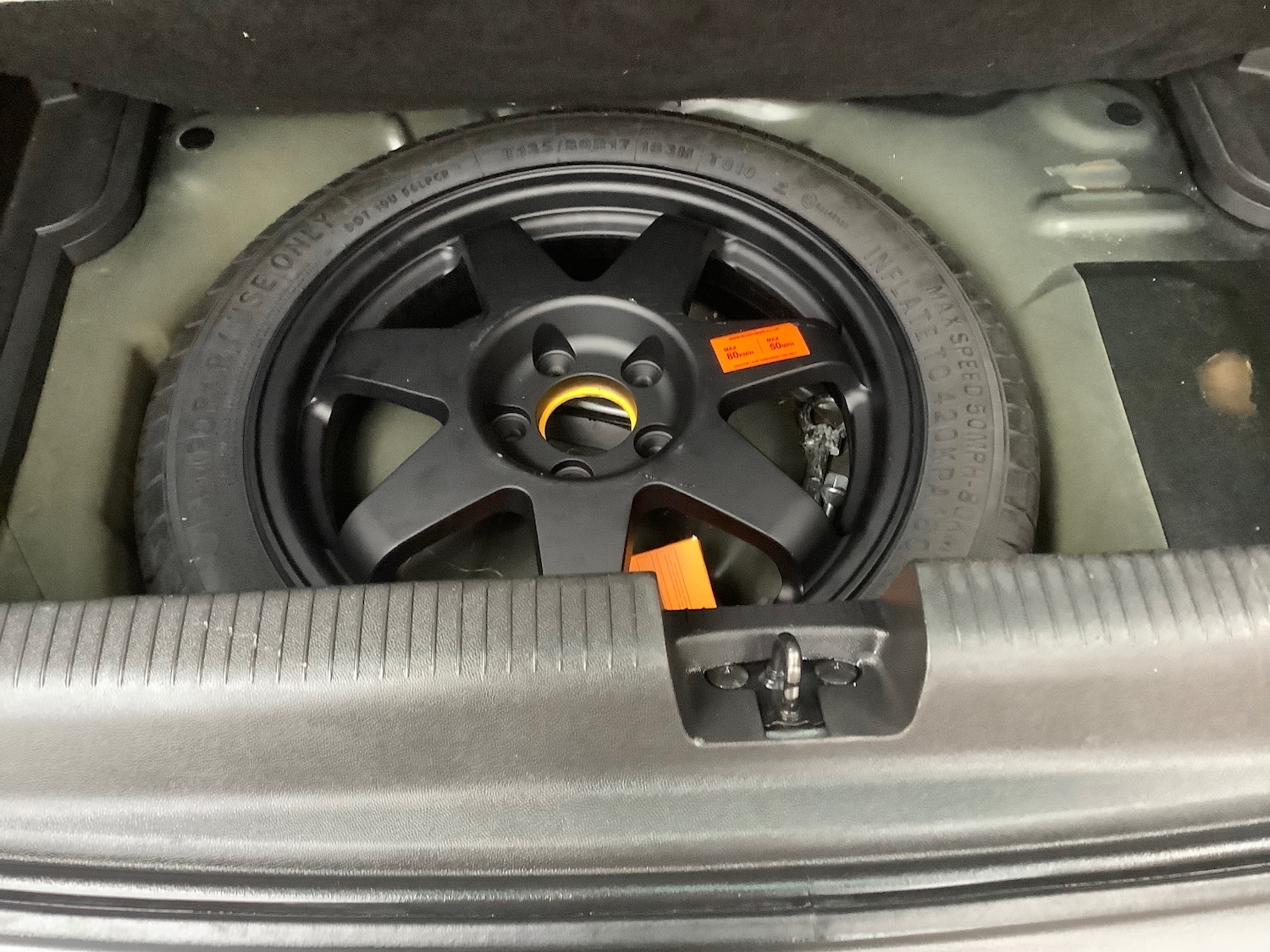 Used Vauxhall Crossland X 2017 for sale - 77050916: Photo 8