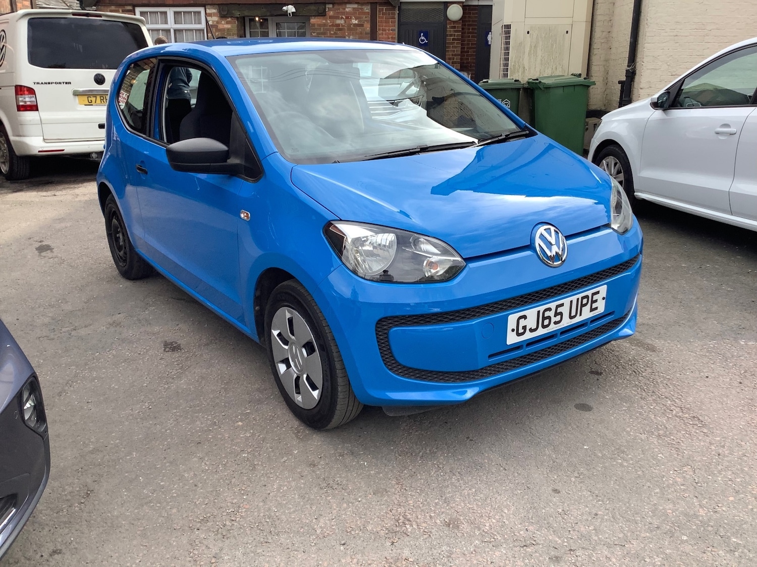 Used Volkswagen up! 2015 for sale - 78199014: Photo 3