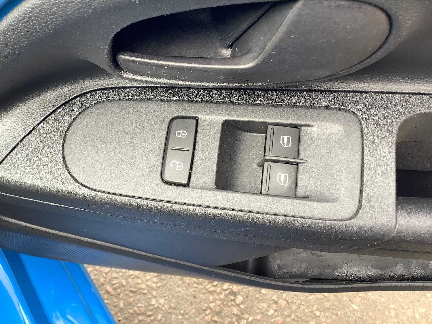 Used Volkswagen up! 2015 for sale - 78199014: Photo 9