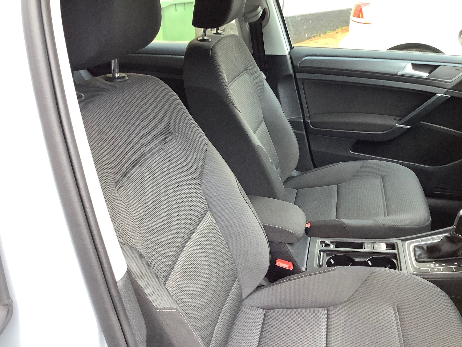 Used Volkswagen Golf 2017 for sale - 77269332: Photo 10