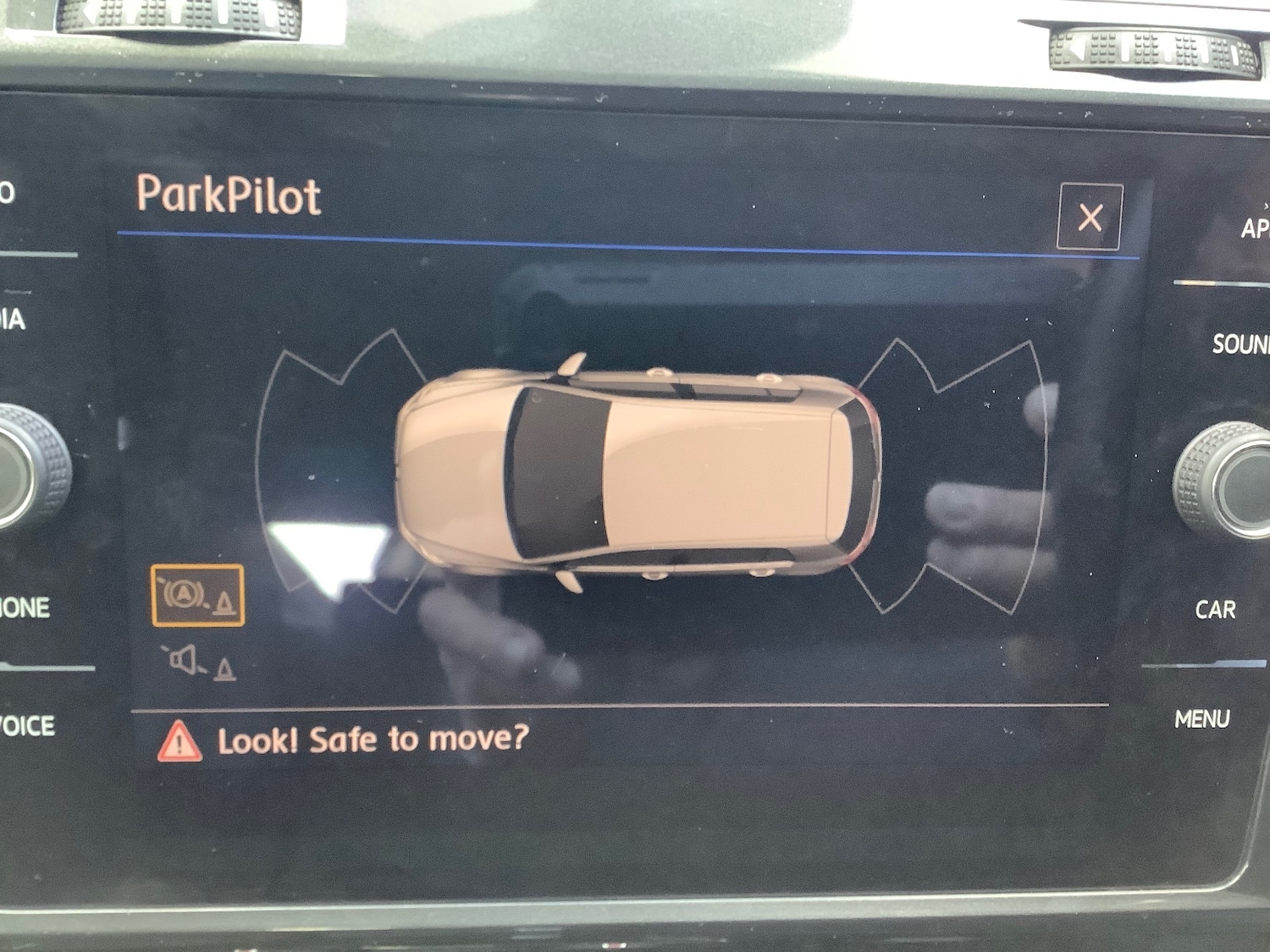 Used Volkswagen Golf 2017 for sale - 77269332: Photo 24