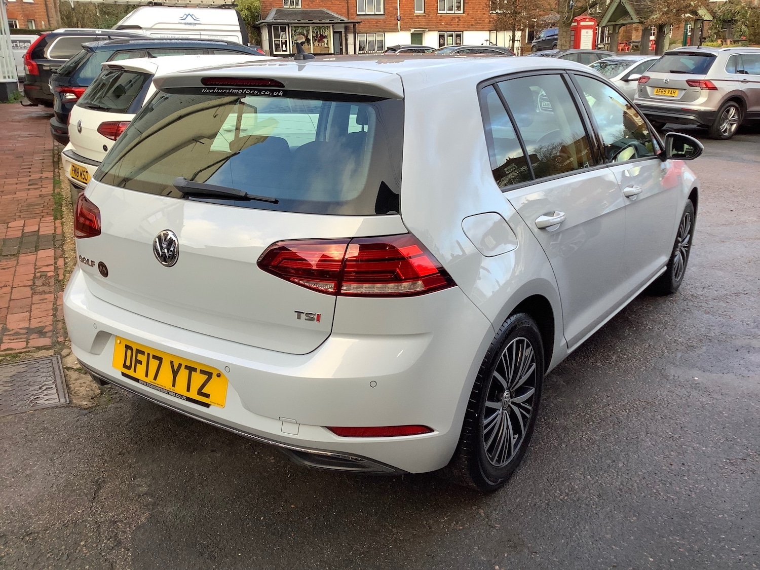 Used Volkswagen Golf 2017 for sale - 77269332: Photo 4