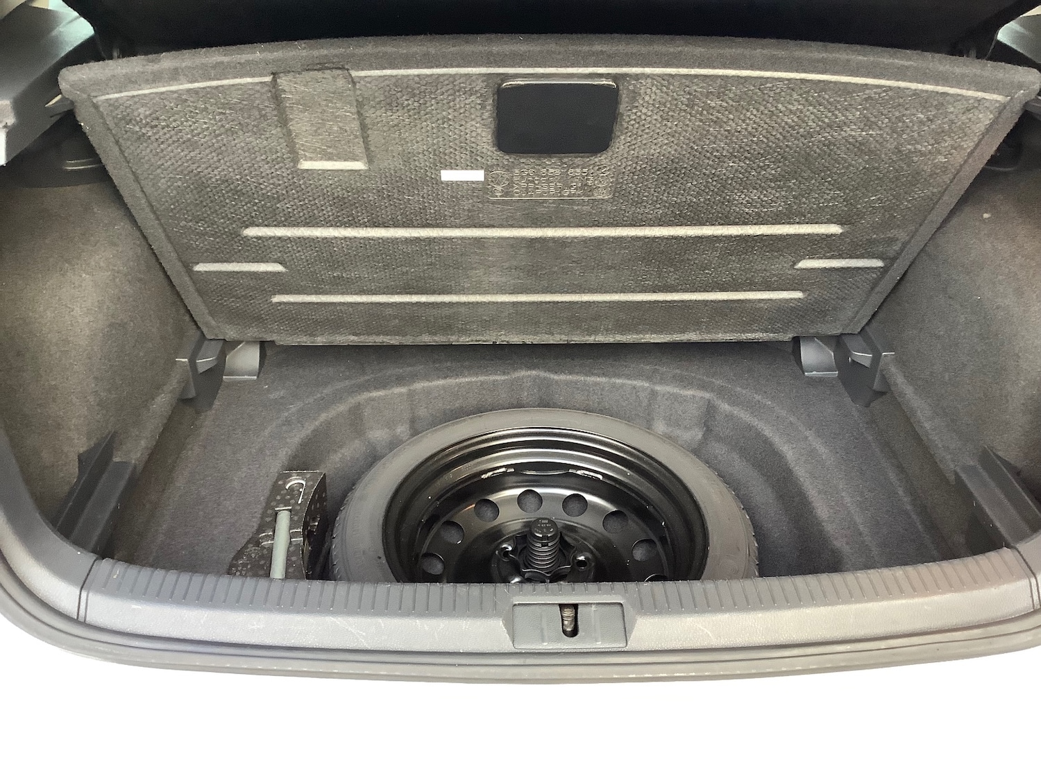 Used Volkswagen Golf 2017 for sale - 77269332: Photo 8