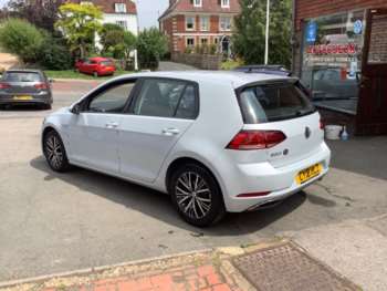 Used Volkswagen Golf 2018 for sale - 75395871: Photo
