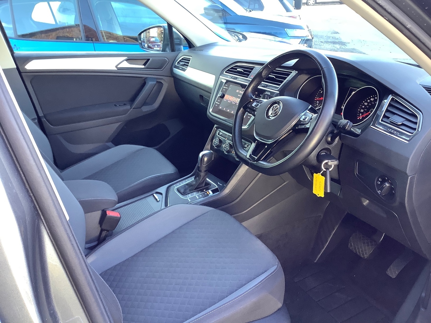 Used Volkswagen Tiguan 2020 for sale - 77442525: Photo 12