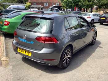 Used Volkswagen Golf 2018 for sale - 75395870: Photo
