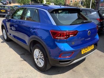 Used Volkswagen T-Roc 2024 for sale - 79189286: Photo