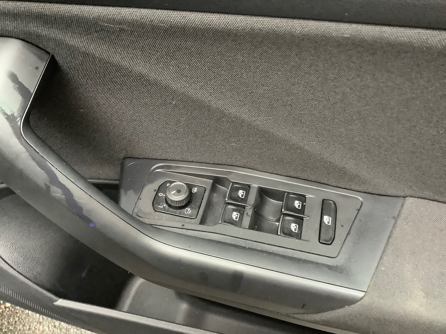 Used Volkswagen T-Roc 2021 for sale - 76652367: Photo 11