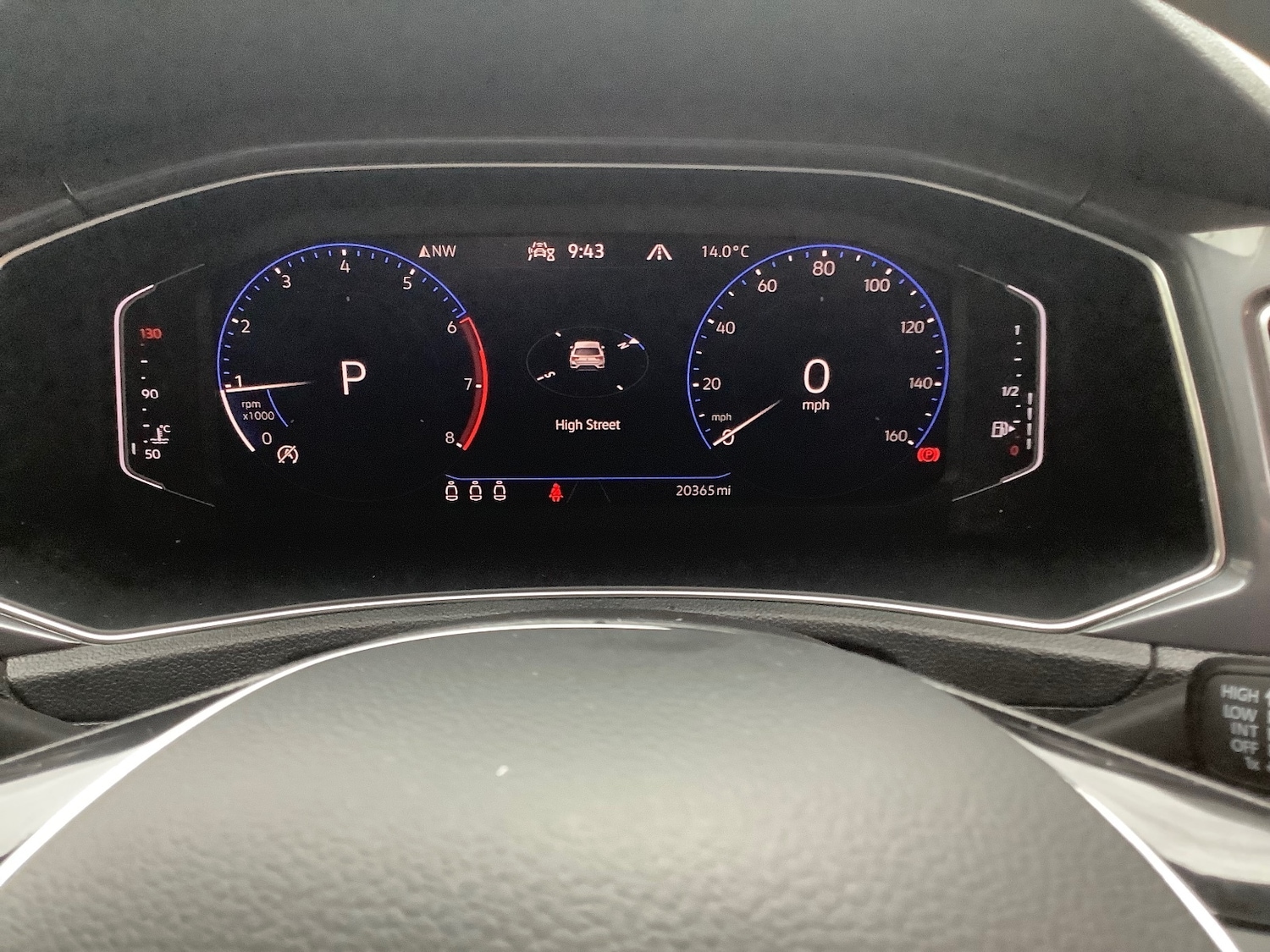 Used Volkswagen T-Roc 2021 for sale - 76652367: Photo 13